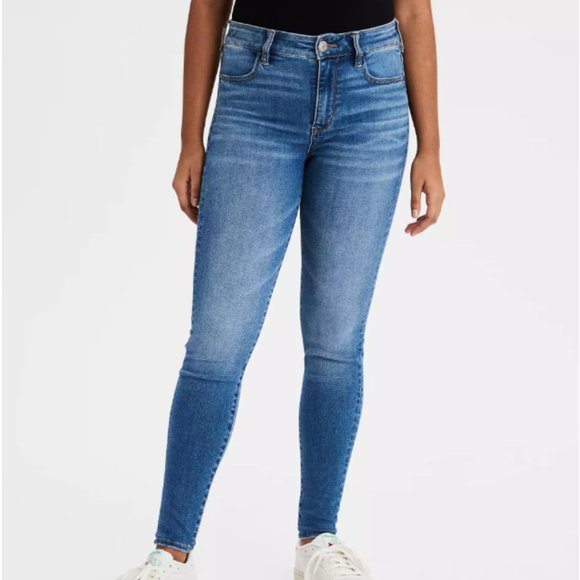 American Eagle Outfitters Denim - LAST CHANCE American Eagle Blue Skinny Jeans